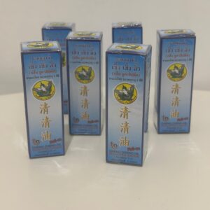 علبتين زيت تشينغ التايلاندي الشهير